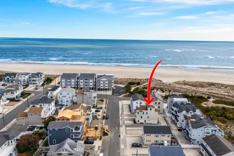 $1,999,999 | 110 93rd Street, Sea Isle City, NJ 08243