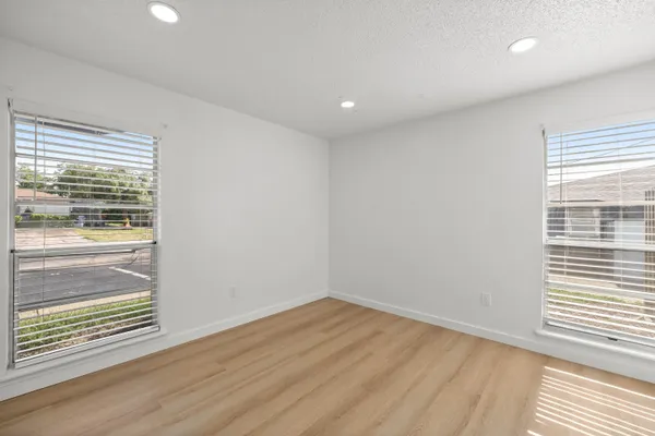 $1,350 | 2955 Southeast 53rd Court, Unit D, Ocala, FL 34480