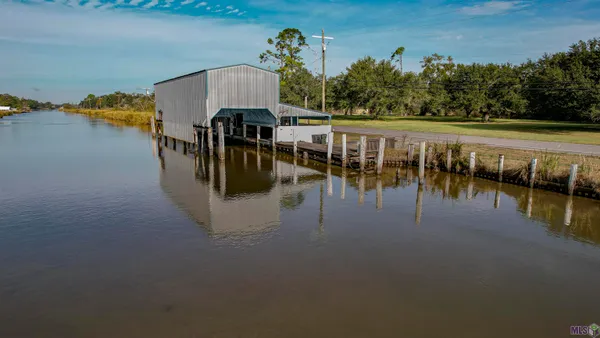 $125,000 | 706 Highway 55, Bourg, LA 70343