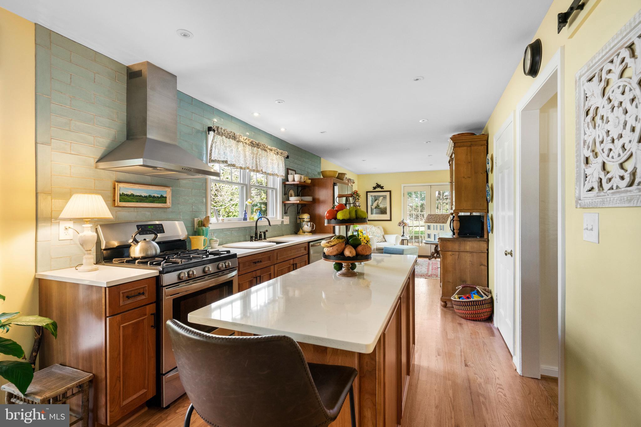 18408 Kingshill Road Germantown, MD 20874 - Photo 8 of 21 Gallery Image 8