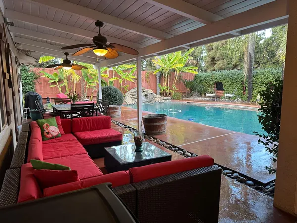 $460,000 | 394 South Oak Drive, Reedley, CA 93654