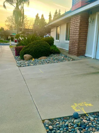 $460,000 | 394 South Oak Drive, Reedley, CA 93654