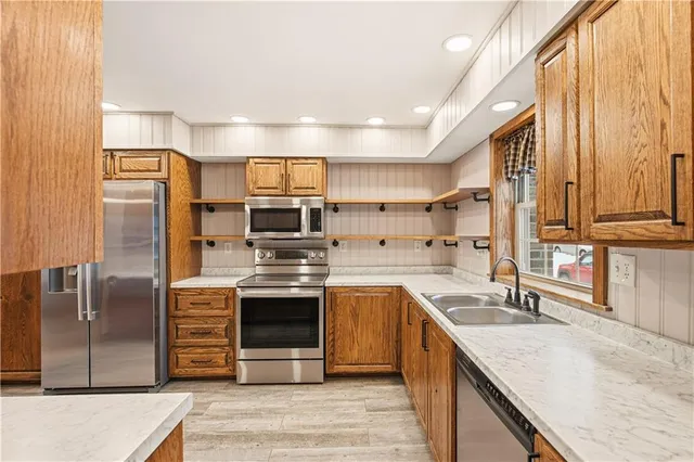 $350,000 | 2398 Centennial Drive, Windber, PA 15963