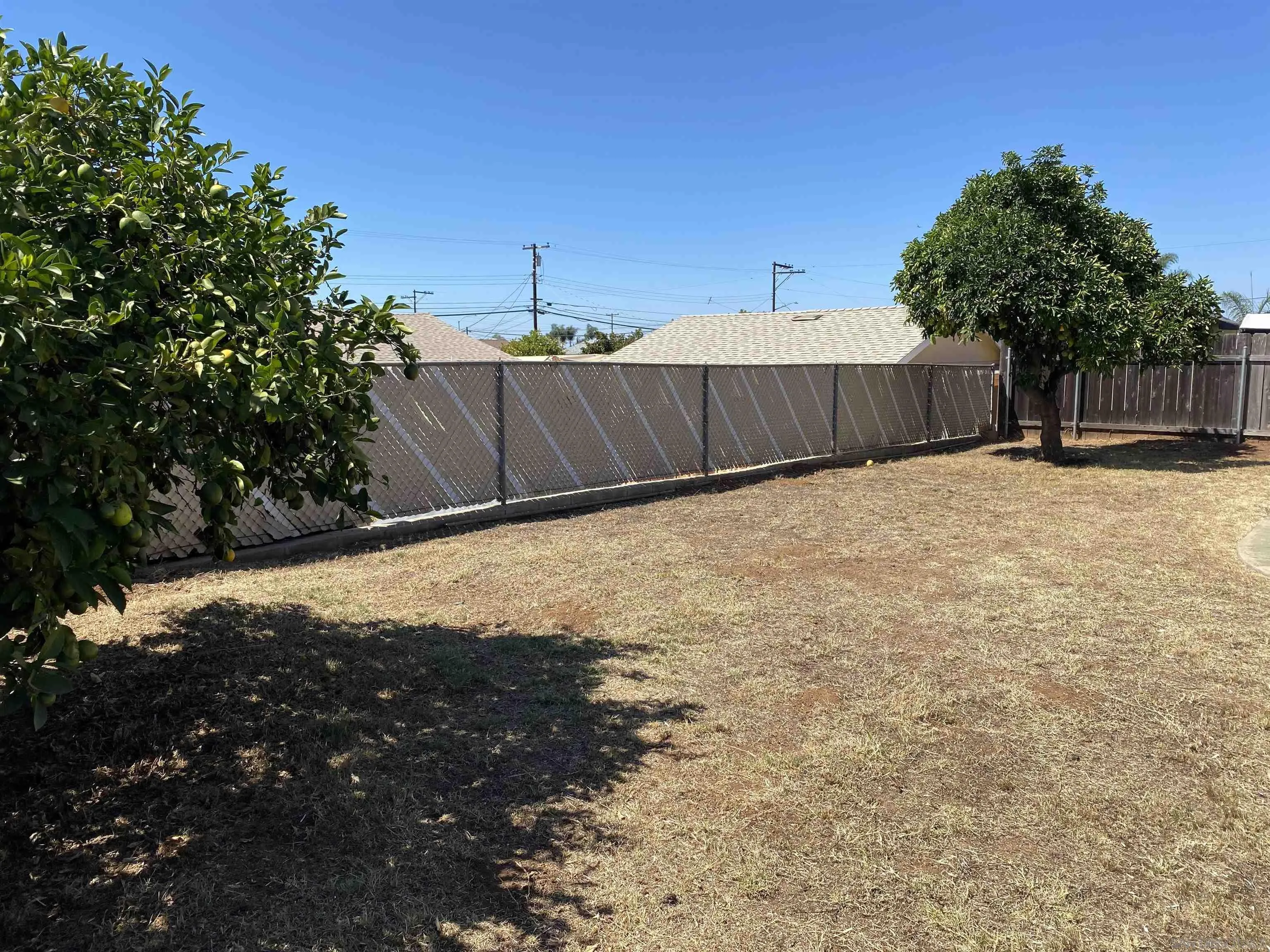 748 Ellen Lane El Cajon, CA 92019 - Photo 9 of 15 a view of a backyard