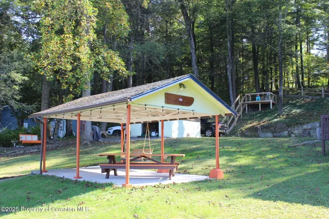 a view of outdoor space yard and porch