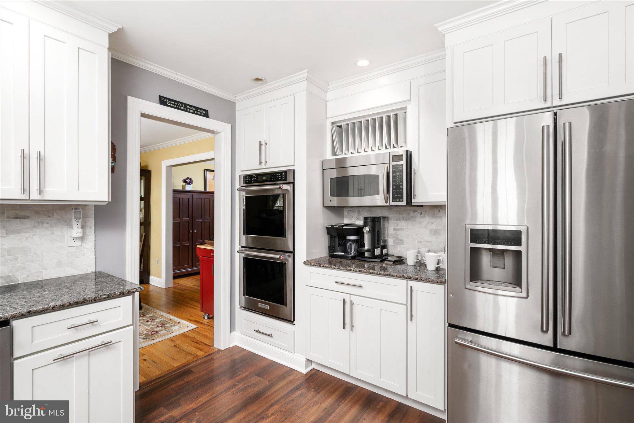 614 Flock Road Hamilton, NJ 08690 - Photo 8 of 25