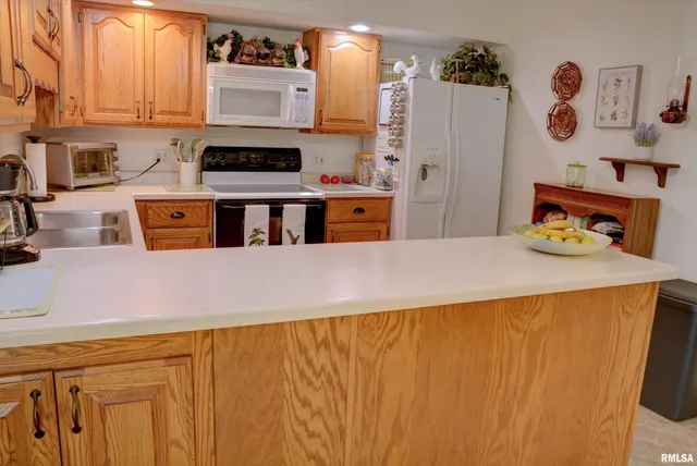 $150,000 | 217 Scotch Pine Drive, Macomb, IL 61455