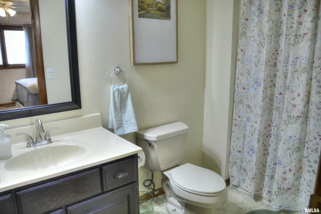 $150,000 | 217 Scotch Pine Drive, Macomb, IL 61455