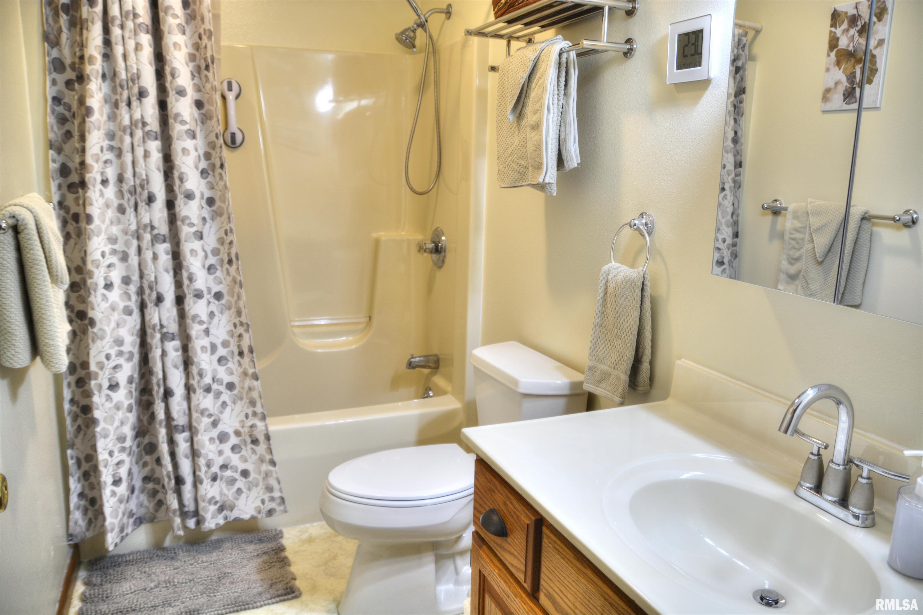 217 Scotch Pine Drive Macomb, IL 61455 - Photo 18 of 21