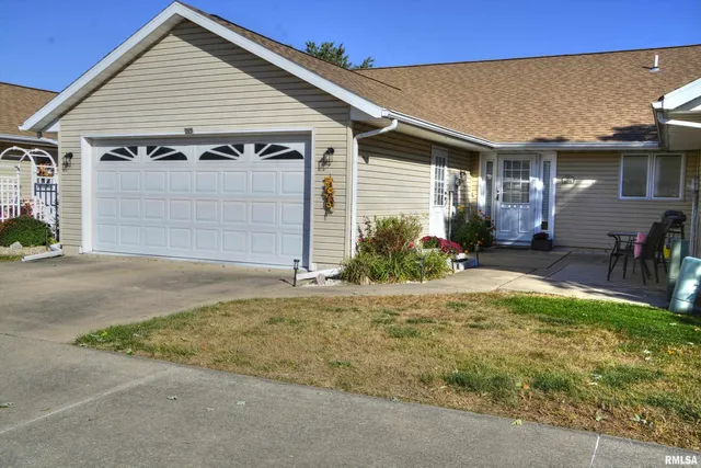 $150,000 | 217 Scotch Pine Drive, Macomb, IL 61455