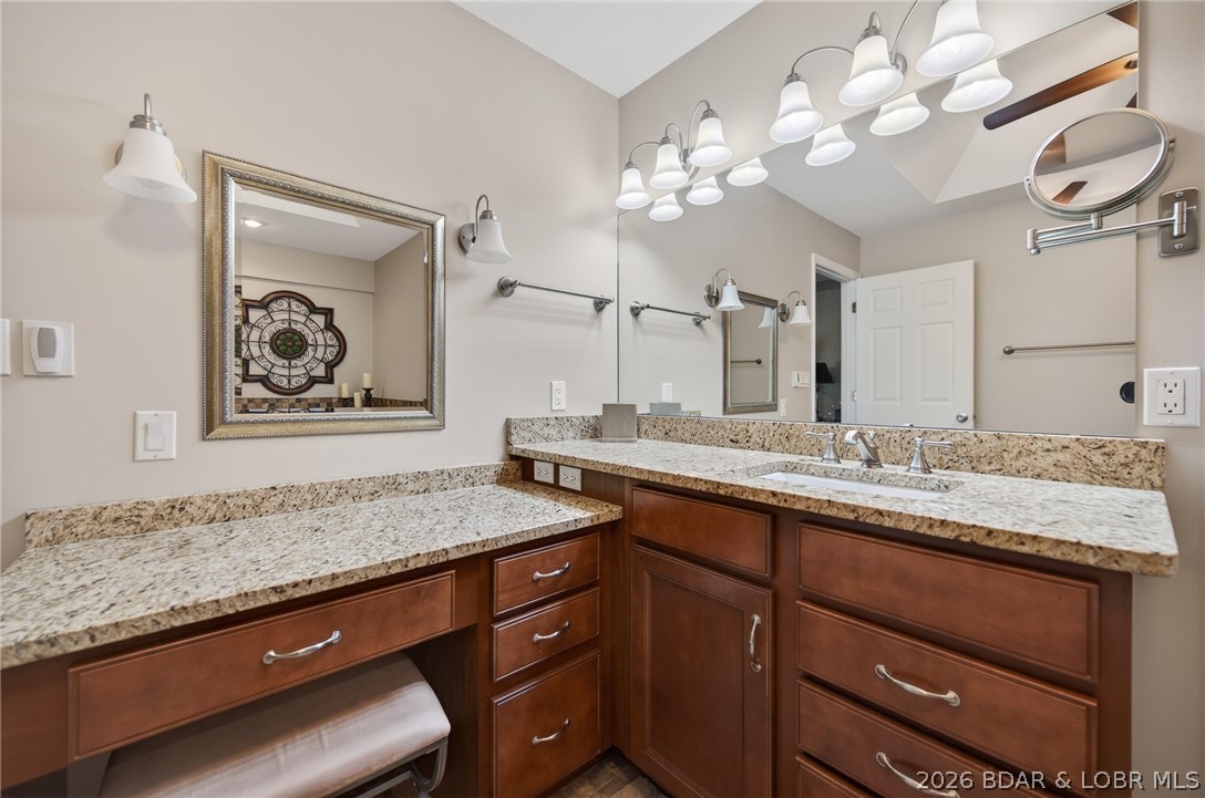 231 Ridgewood Drive Lake Ozark, MO 65049 - Photo 29 of 66