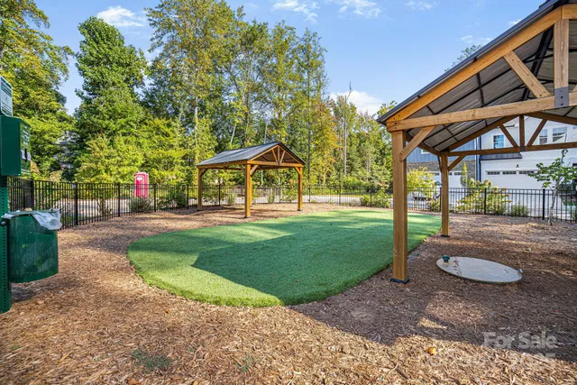 $585,000 | 10432 Audubon Rdg Drive, Cornelius, NC 28031