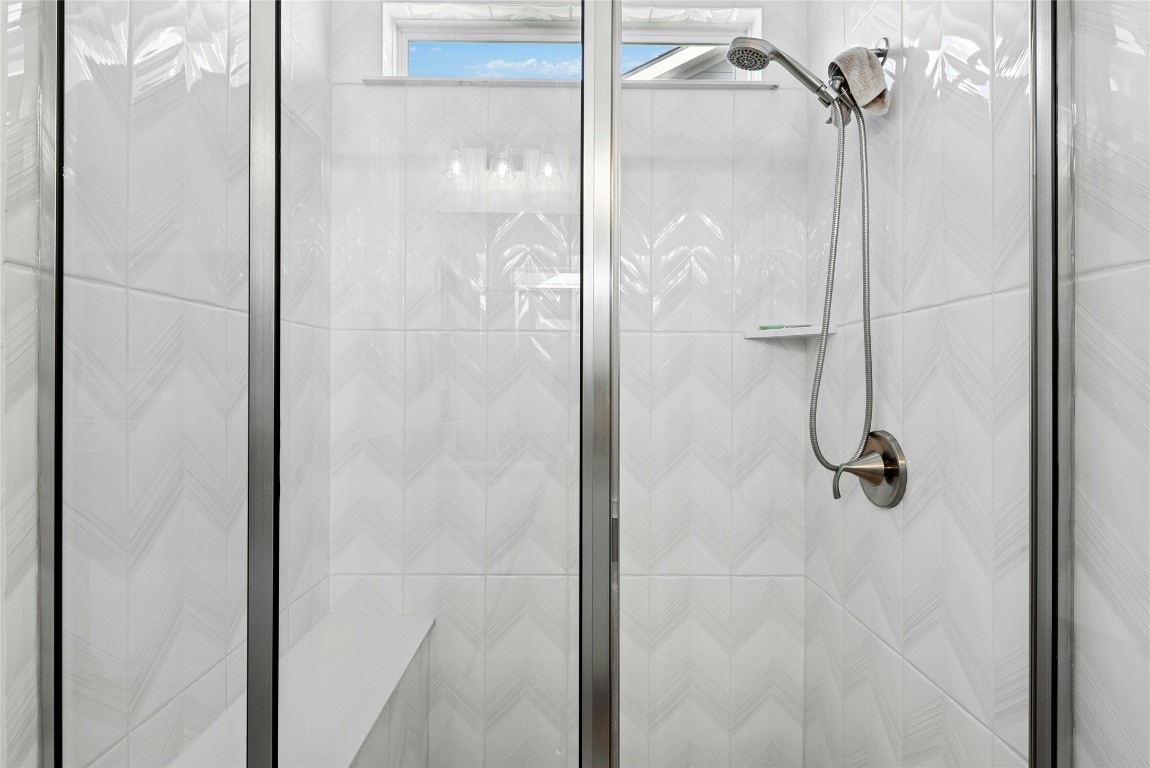104 Coachsmith Street Georgetown, TX 78633 - Photo 20 of 38 a bathroom with a shower