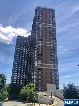 100 Old Palisade Road, Unit 1001 Fort Lee, NJ 07024 - Photo 1 of 3 a view of a building