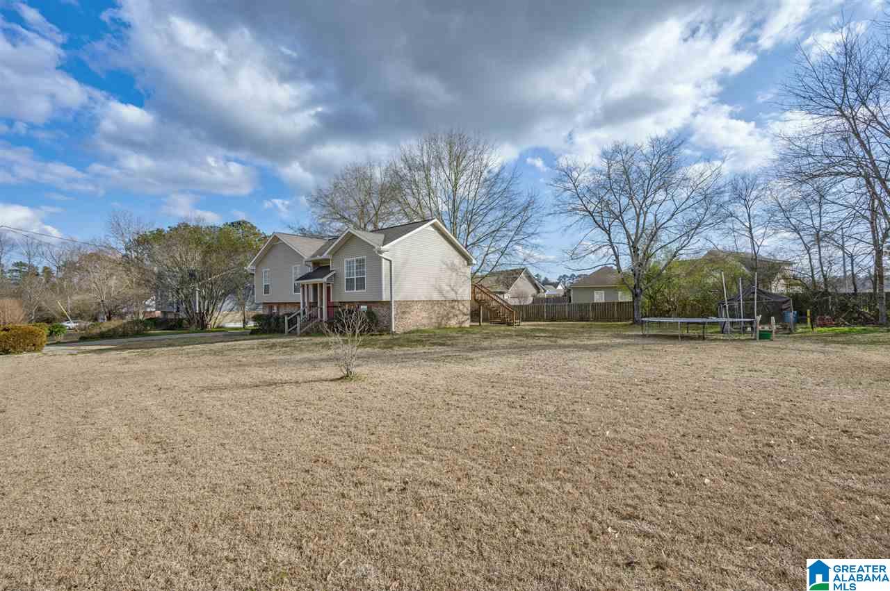 739 Cherokee Trail Warrior, AL 35180 - Photo 5 of 30
