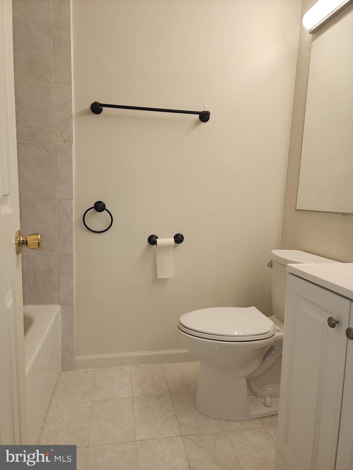 1270 Palmer Road, Unit 92 Fort Washington, MD 20744 - Photo 11 of 24 a bathroom with a toilet and a shower