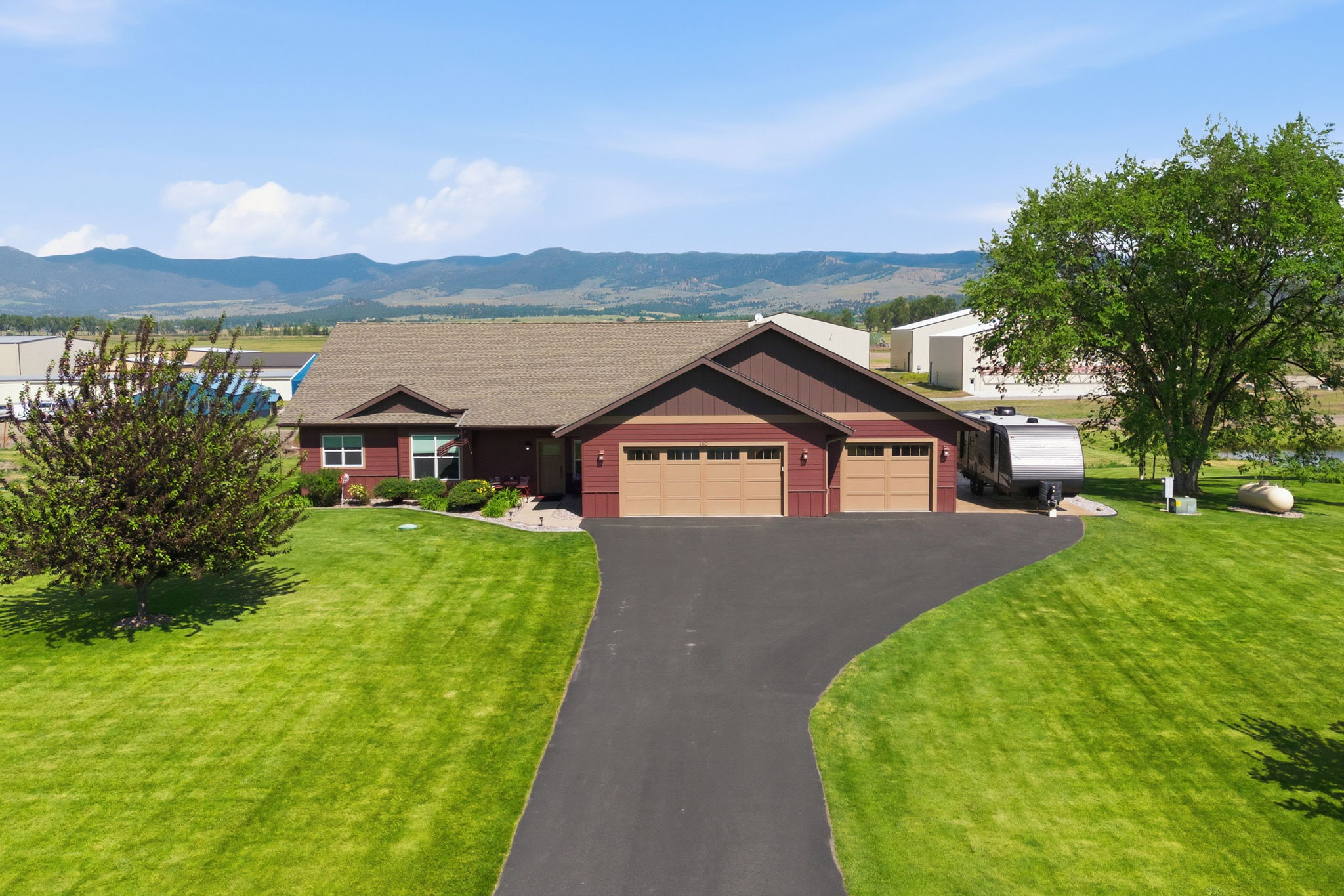 150 Jet Lane Hamilton, MT 59840 - Photo 1 of 72 Gallery Image 1