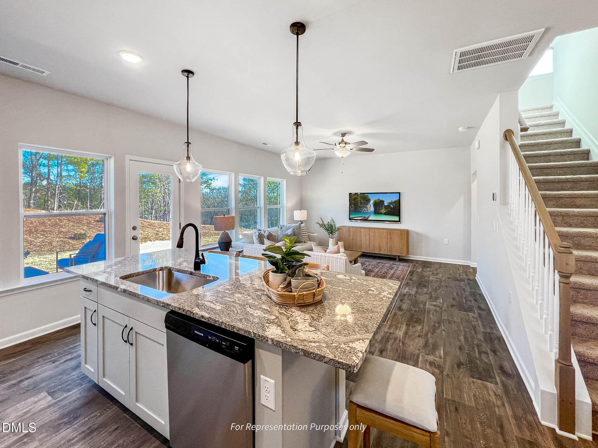 662 Beacon Hl Road Lillington, NC 27546 - Photo 24 of 37 Brunswick Staged-12