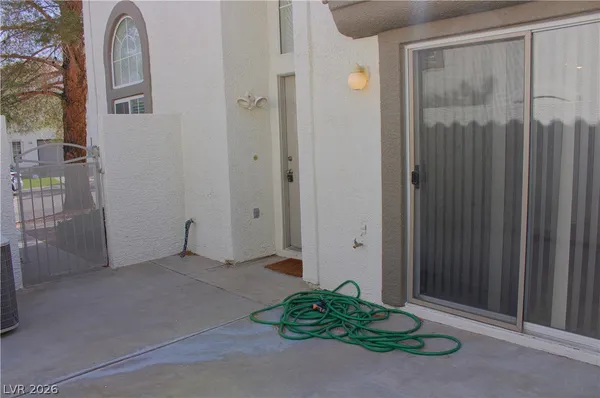 $1,795 | 205 Winnsboro Street, Henderson, NV 89074