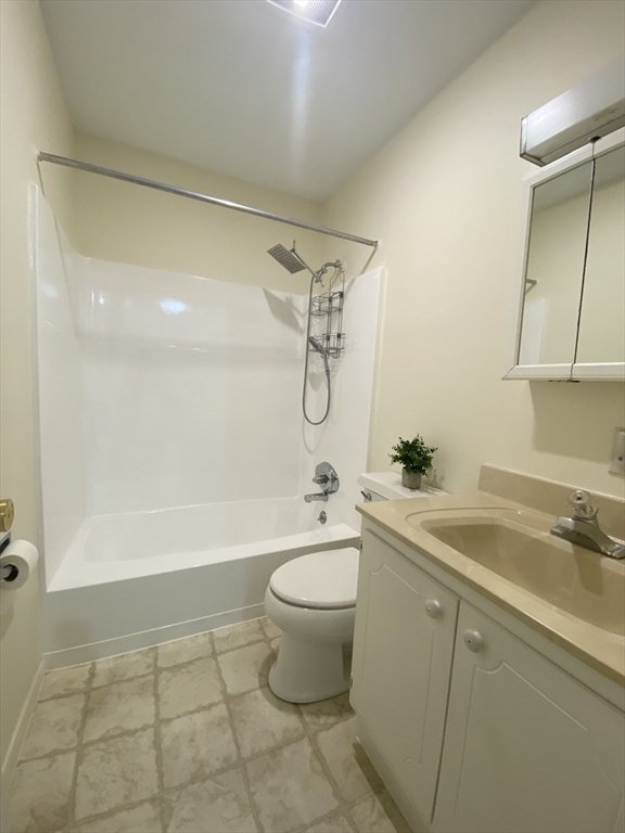 170 East Hadley Road, Unit 139 Amherst, MA 01002 - Photo 12 of 16