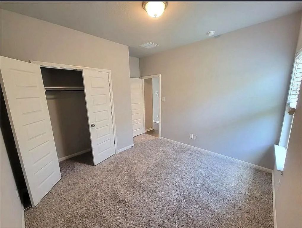 489 Unforgiven Lane Jarrell, TX 76537 - Photo 5 of 9 a view of empty room
