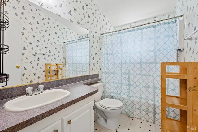 $94,900 | 700 East Gobbi Street, Unit 6, Ukiah, CA 95482