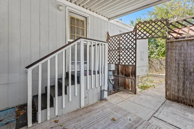 $94,900 | 700 East Gobbi Street, Unit 6, Ukiah, CA 95482
