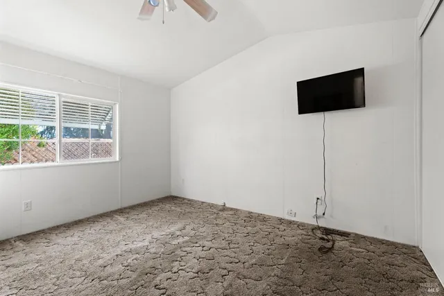 $94,900 | 700 East Gobbi Street, Unit 6, Ukiah, CA 95482