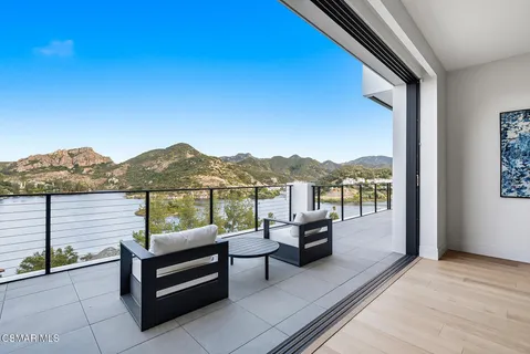 $12,495,000 | 461 Lake Sherwood Drive, Westlake Village, CA 91361