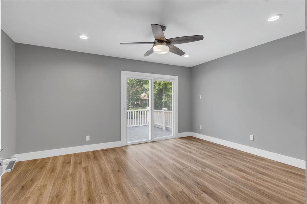 1424 Hampton Road Grapevine, TX 76051 - Photo 16 of 30