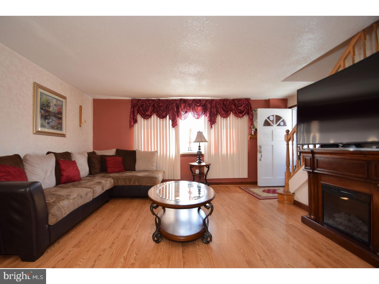 11720 Millbrook Road Philadelphia, PA 19154 - Photo 1 of 19 Gallery Image 1
