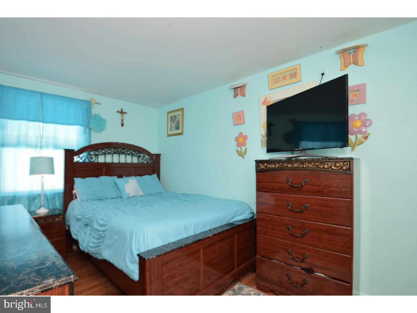 11720 Millbrook Road Philadelphia, PA 19154 - Photo 12 of 19 Gallery Image 12