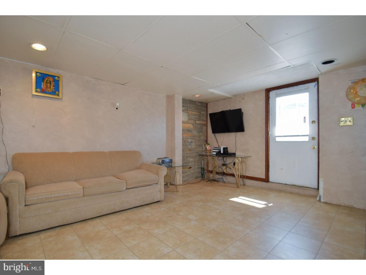 11720 Millbrook Road Philadelphia, PA 19154 - Photo 15 of 19 Gallery Image 15