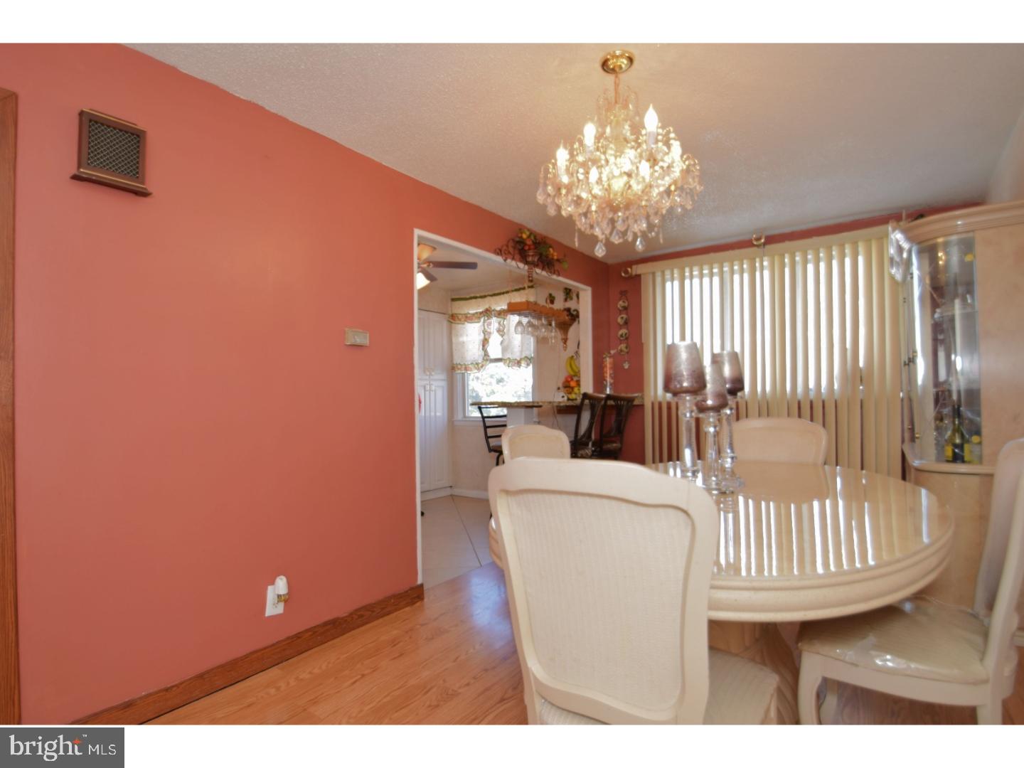 11720 Millbrook Road Philadelphia, PA 19154 - Photo 5 of 19 Gallery Image 5