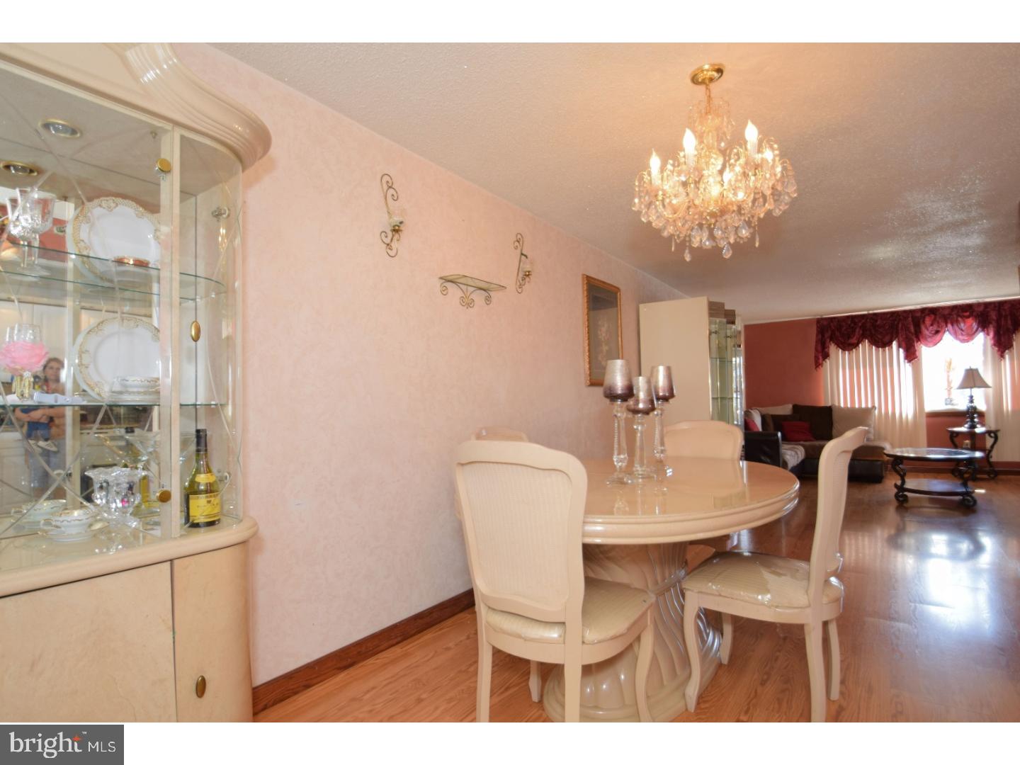 11720 Millbrook Road Philadelphia, PA 19154 - Photo 6 of 19 Gallery Image 6