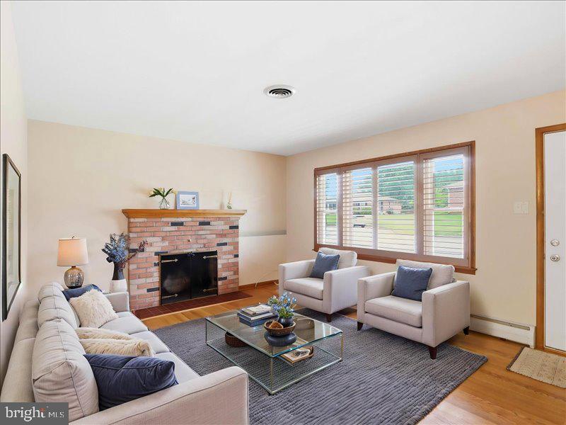 112 Locust Court Middletown, MD 21769 - Photo 4 of 33
