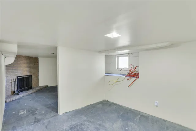 $124,500 | 301 South Douglas Street, Villa Grove, IL 61956