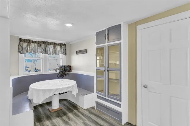 $124,500 | 301 South Douglas Street, Villa Grove, IL 61956