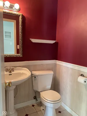 $1,600 | 975 Maple Grove Drive, Greenwood, IN 46143