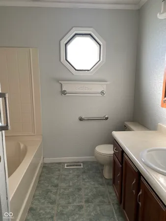 $1,600 | 975 Maple Grove Drive, Greenwood, IN 46143