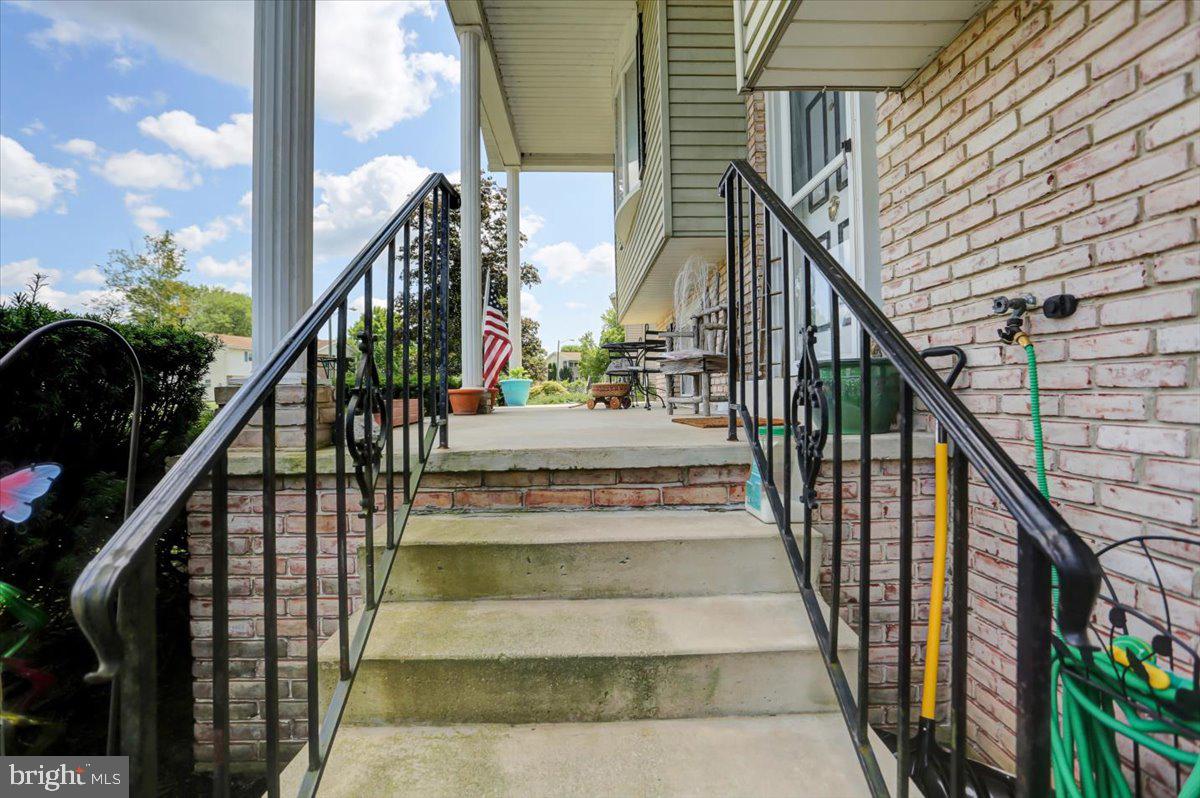 2132 Circle Road Carlisle, PA 17013 - Photo 6 of 34 Gallery Image 6