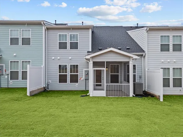 $294,990 | 405 Crestcreek Drive, Anderson, SC 29621