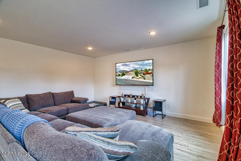 421 Scenic Ridge Drive Reno, NV 89506 - Photo 13 of 43 4Y7A5139_hdr