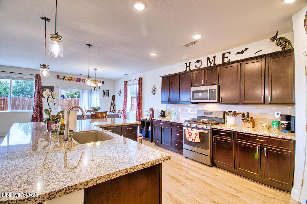 421 Scenic Ridge Drive Reno, NV 89506 - Photo 20 of 43 4Y7A5163_hdr