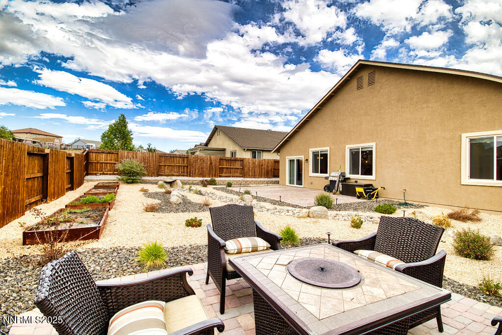 421 Scenic Ridge Drive Reno, NV 89506 - Photo 8 of 43 4Y7A5124_hdr