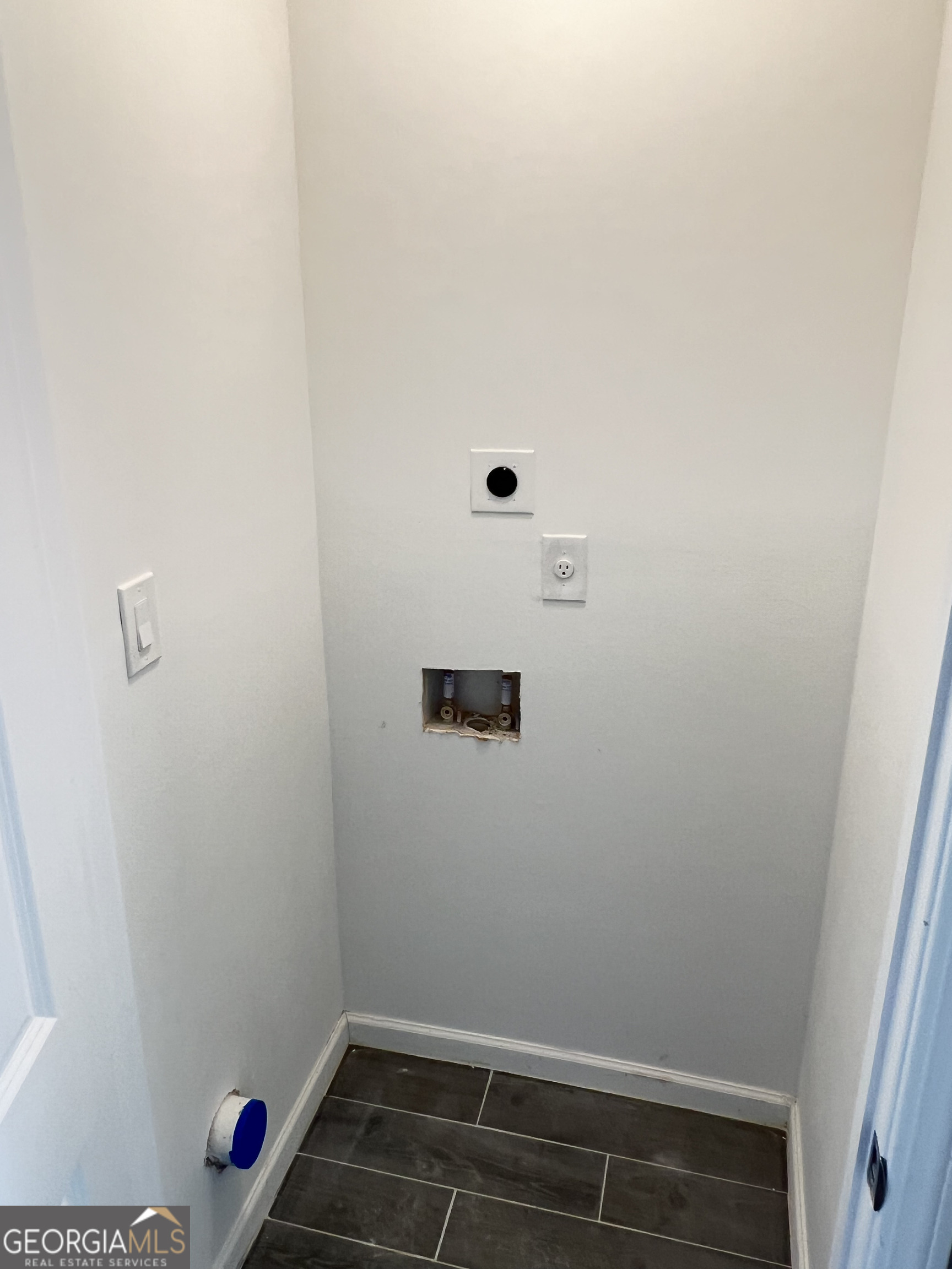 1255 Pine Avenue, Unit 2 East Point, GA 30344 - Photo 12 of 12 a bathroom with a shower