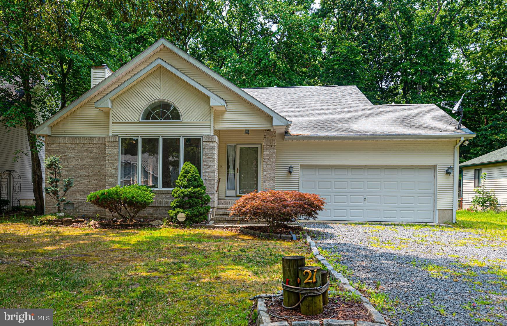 21 Beaconhill Road Ocean Pines, MD 21811 - Photo 1 of 40 Full Front View