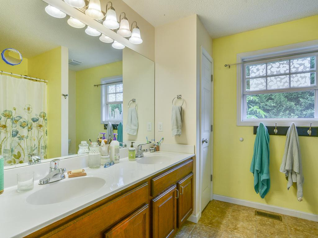 514 Jobe Road Elizabethton, TN 37643 - Photo 14 of 30 Photo 14