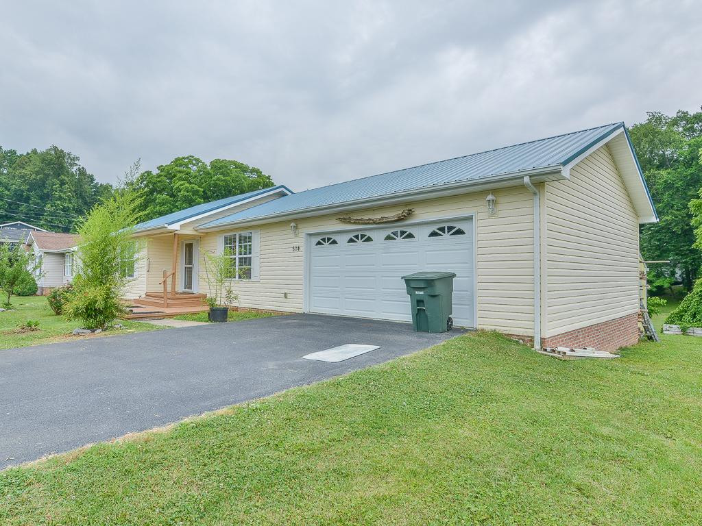 514 Jobe Road Elizabethton, TN 37643 - Photo 3 of 30 Photo 3