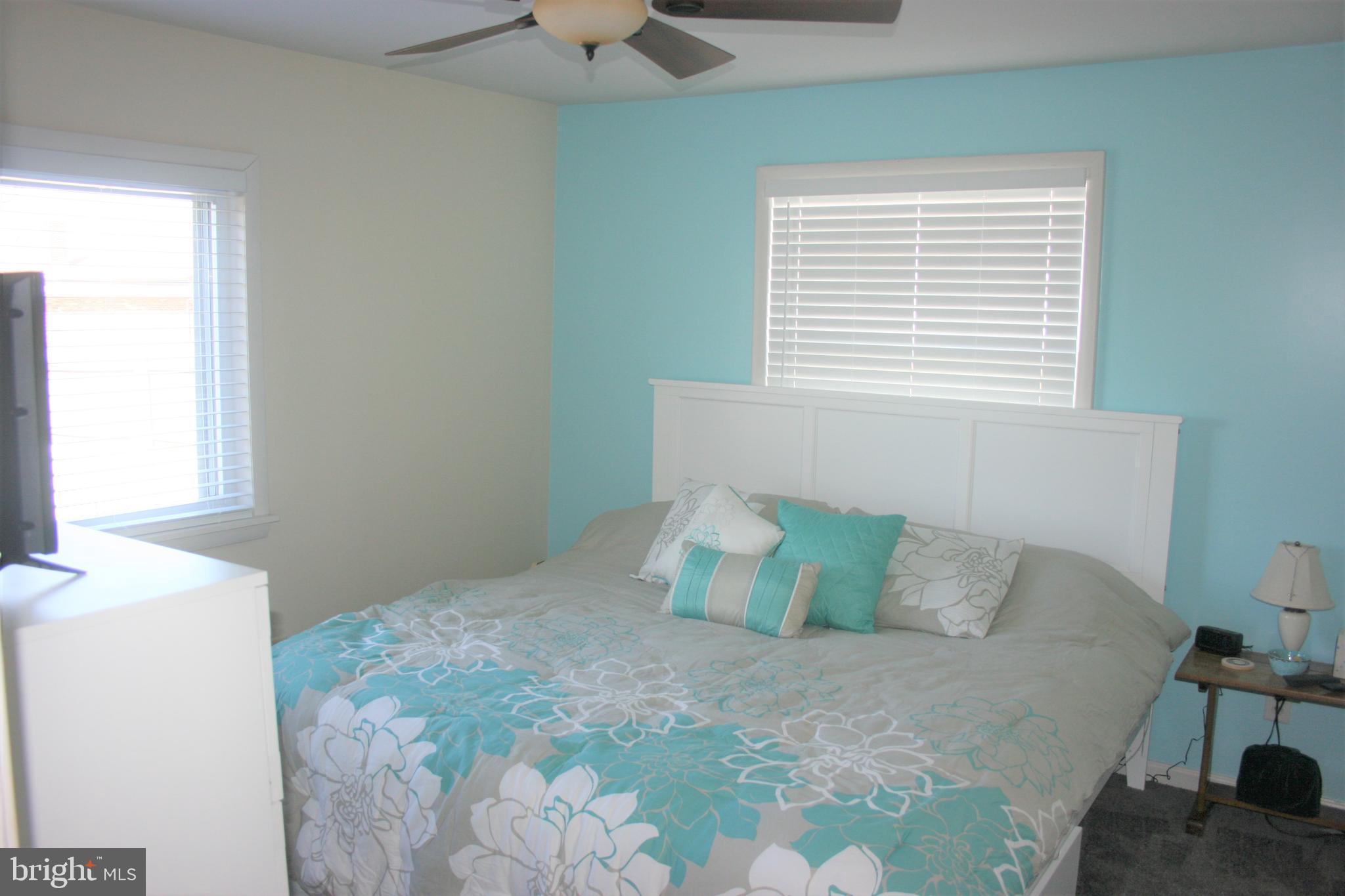 1407 Shore Road Baltimore, MD 21220 - Photo 4 of 26